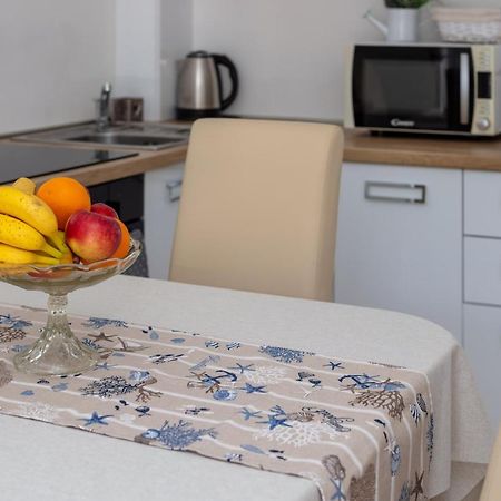 Seaview Apartment Sparkle Iskra - Povlja, Brac Povlja  Exterior photo